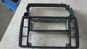 Einbaurahmen, Aschenbecher, Heizung, Radio, schwarz, VW Passat 3B,