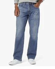 Men's Signature by Levi Strauss & Co Gold Relaxed Fit Stretch Waistband Jeans