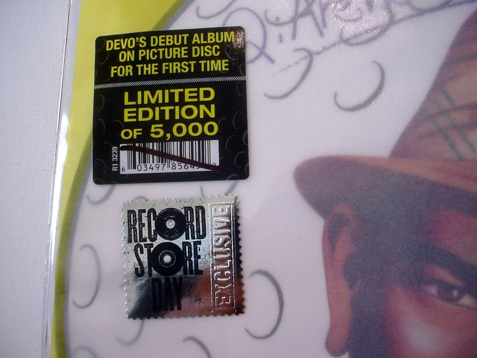 DEVO Are We Not Men? SEALED Limited PICTURE DISC LP RSD 2018 (RHINO/WB R1 3239 - Image 3 of 3