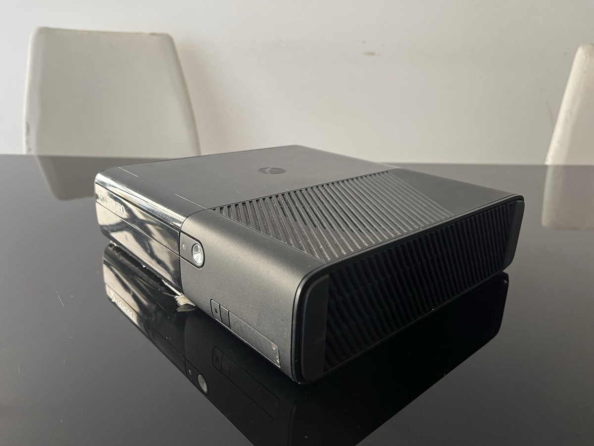家庭用ゲーム機本体 Xbox360 E 4G RGH 4TB SSHD Xbox360 E 4G RGH 4TB SSHD