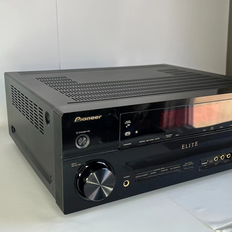 Pioneer Elite VSX-30 - 7.1 Ch HDMI Network Home Theater Surround Sound Receiver - Image 2 of 4