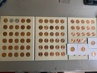 #ad #ad 82 Lincoln Cents Either Being Uncirculated Or Proof. The Set Has I. It Fourproof $70.00
