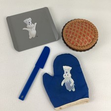 Pillbury Doughboy Kitchen Pretend Play Bakery Set Oven Mitt Tray Cherry Pie