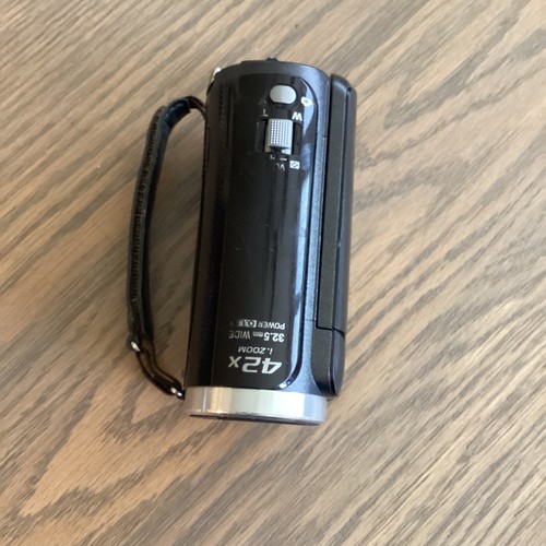 Panasonic HC-V100P AVC HD 34x Optical Zoom Compact Digital Camcorder CAMERA ONLY - Picture 3 of 5