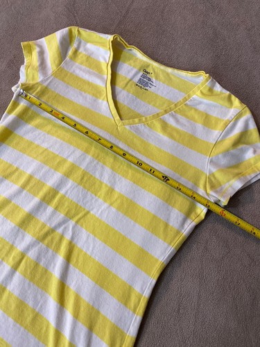 Camiseta de manga corta a rayas amarillas/blancas Gap para mujer con cuello en V talla regular pequeña - Imagen 4 de 10