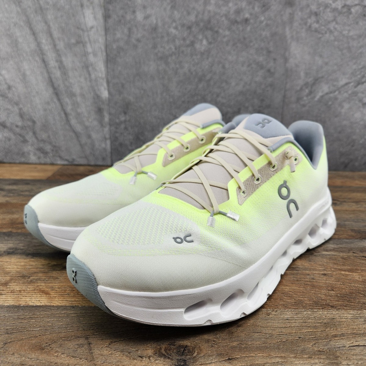 ON CLOUDTILT スニーカー IVORY 23cm Amazon.com | On Men's Cloudrift 1 Sneaker, Ivory/Cream, 11