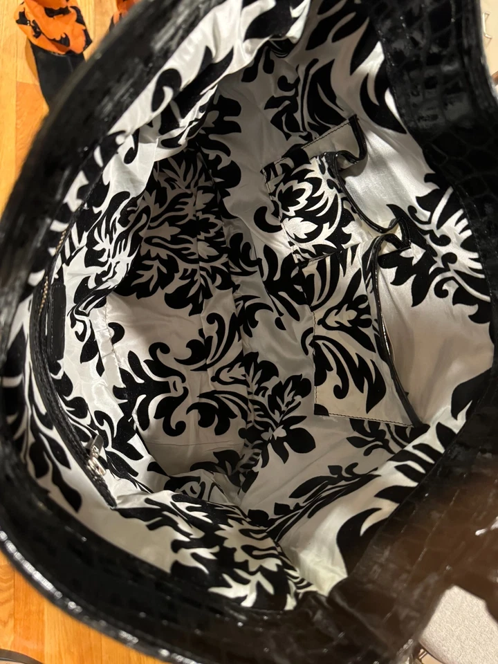 New ladies handbag black leather and pony hair satchel. - Image 4 of 4