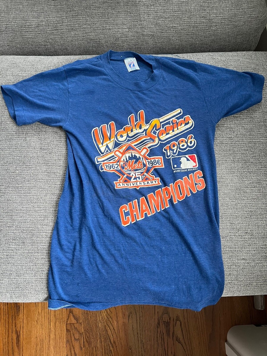 New York Mets World Series 1986 Championship Tee Shirt. Vintage
