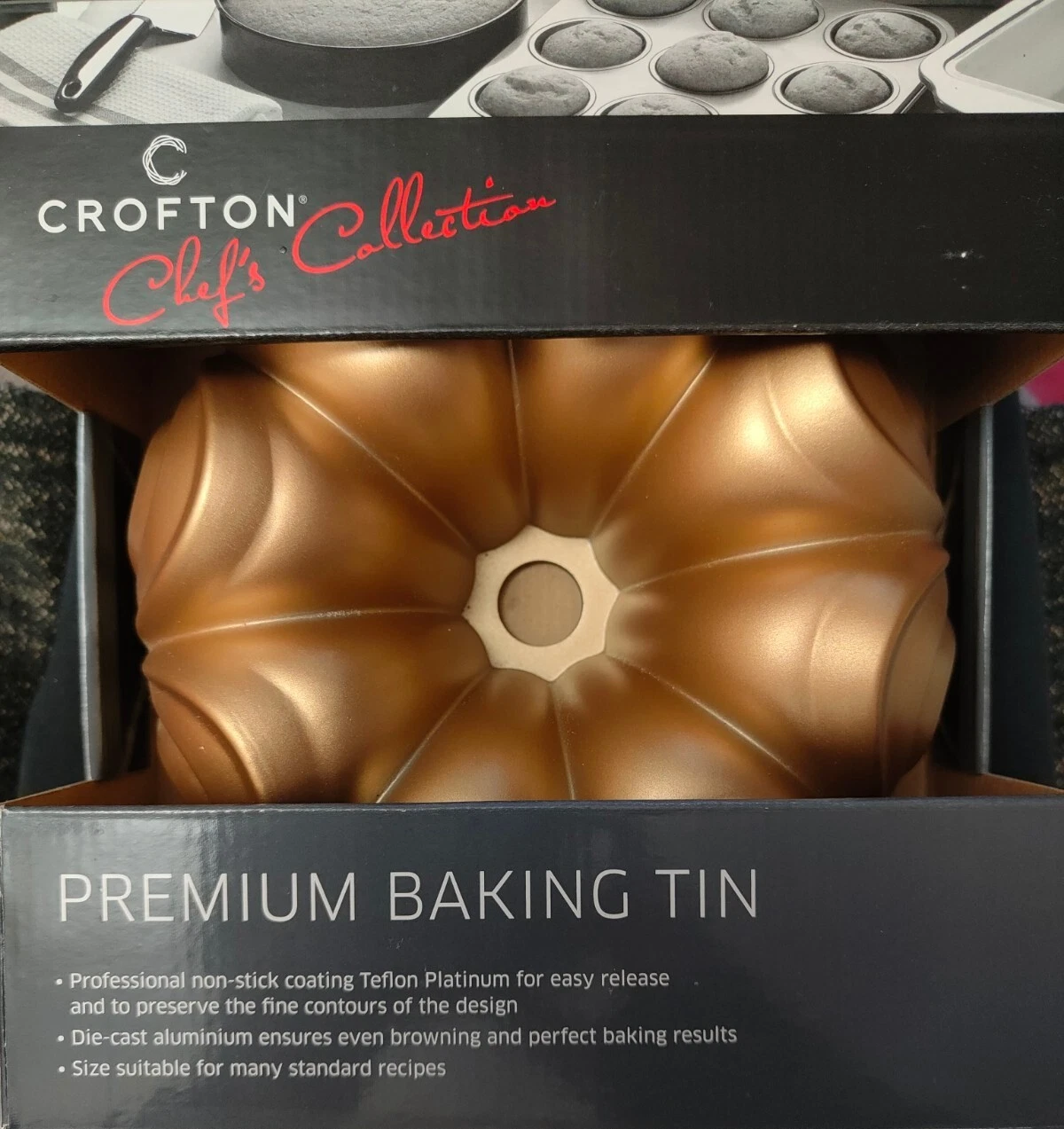 Crofton Chefs Collection Premium Baking Tin 9" Fluted