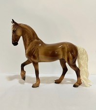 Breyer 2021 BreyerFest SR #711496 Glossy Seurat Friesian Sporthorse 1000 Made