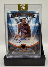 2025-26 Topps 3 Larry Johnson Gametime Auto /25 Knicks