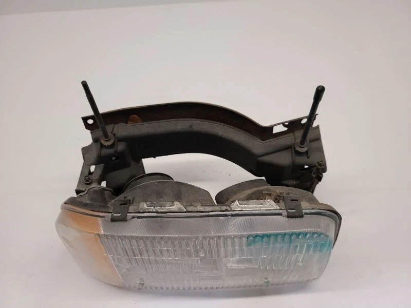 94-97 Chevy S10 S15 Sonoma diestro pasajero faro compuesto GMC Foto 3 de 4