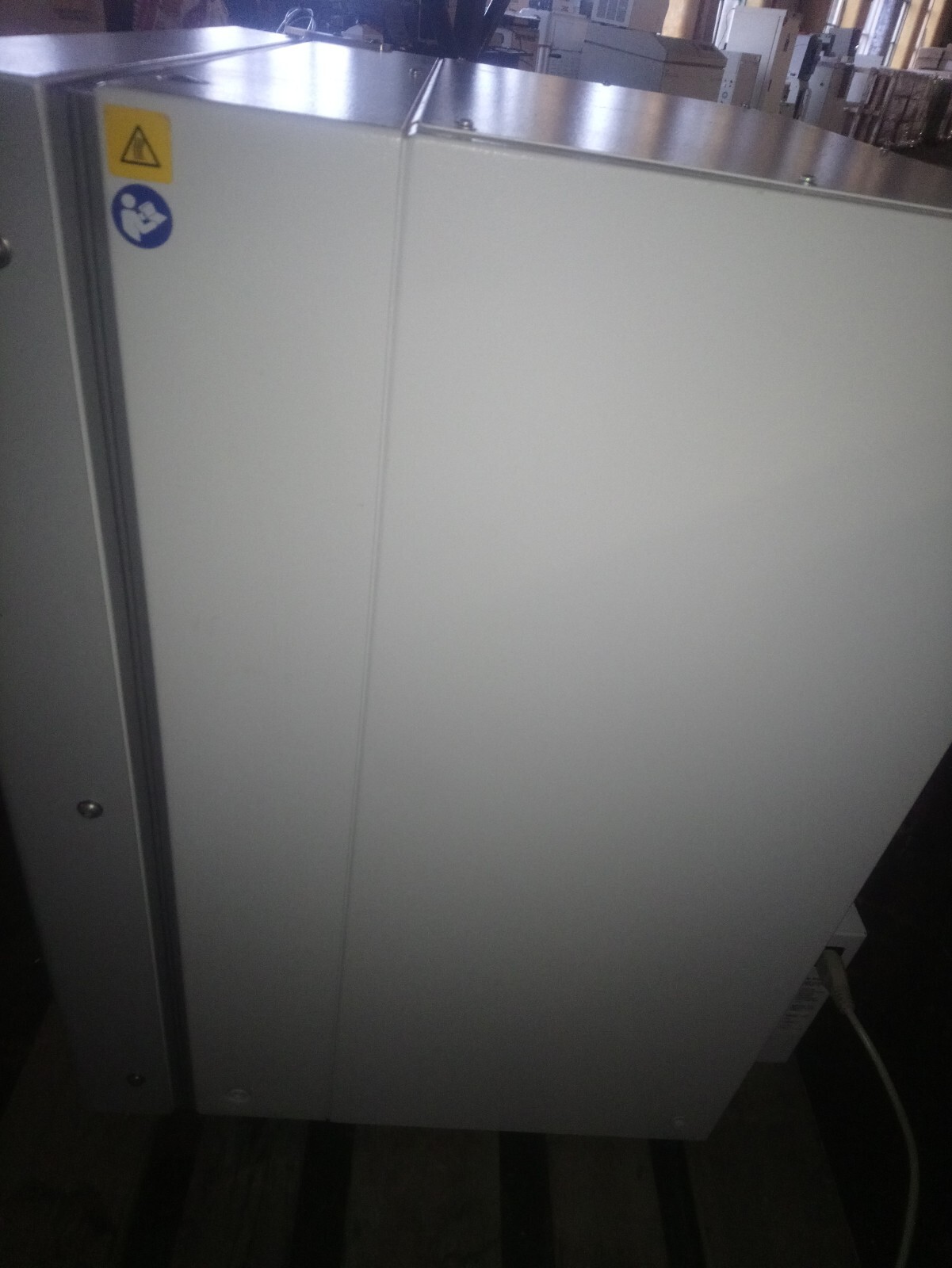 Eppendorf New Brunswick Galaxy 170R CO2 incubator Cooling option fitted