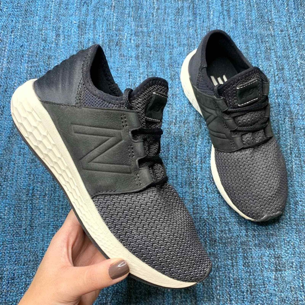 New Balance Cruz v2 Black White Lace Up Low Top Running Shoes Size  Women's