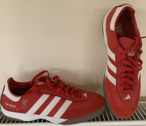 liverpool fc adidas trainers
