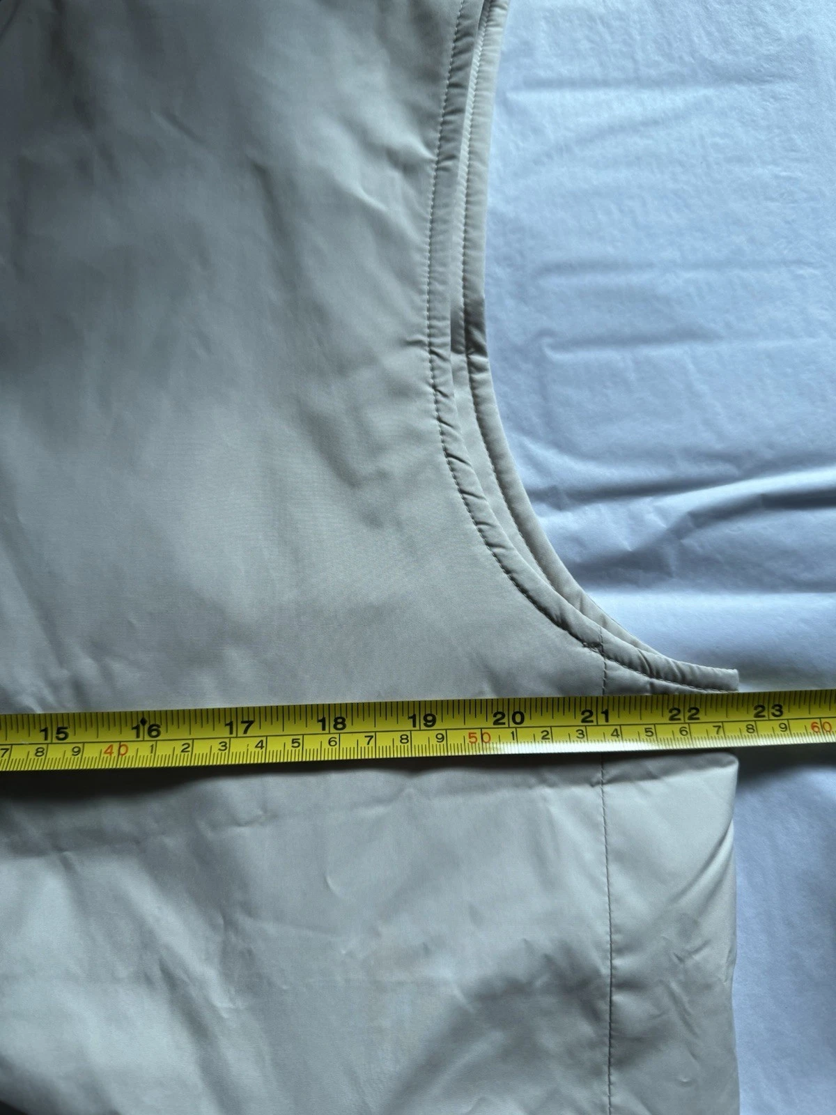 Nike $500 Men’s Medium ESC Made In Italy Down Filled Vest Wheat Ivory DH2884-790 image 5
