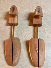 Florsheim Sz M Woodard Shoe Tree Pair Cedar Marked USA Rochester Shoe Co.