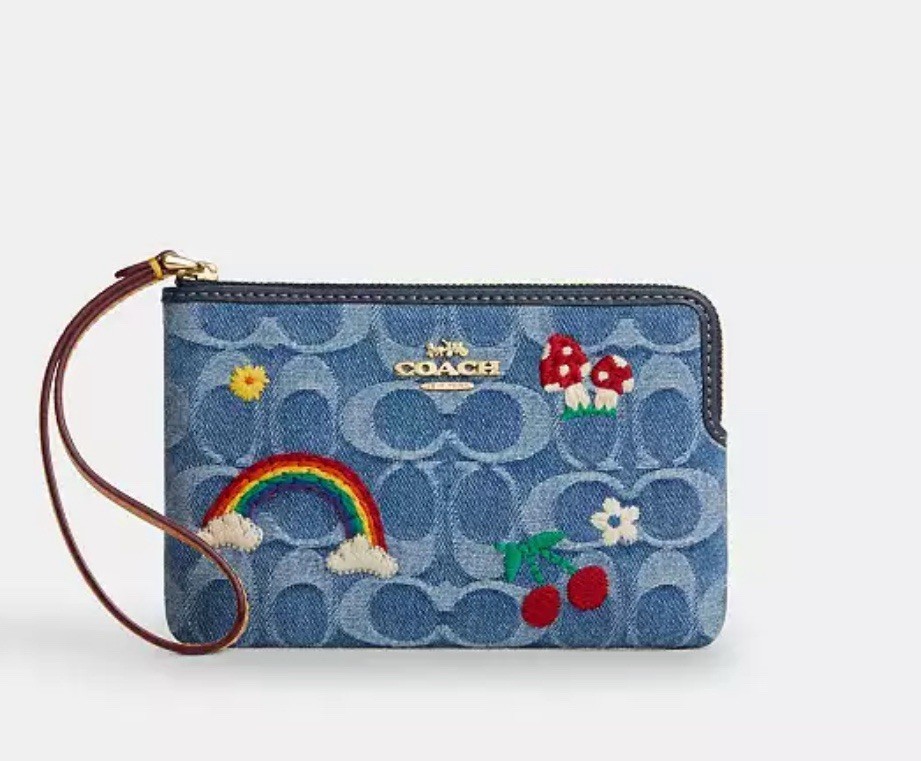 NWT Coach Corner Zip Wristlet In Signature Denim CDF35 Indigo Blue 🍒