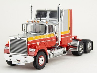 Mack Superliner Magnum Traktor 1985 - Ixo 1/43