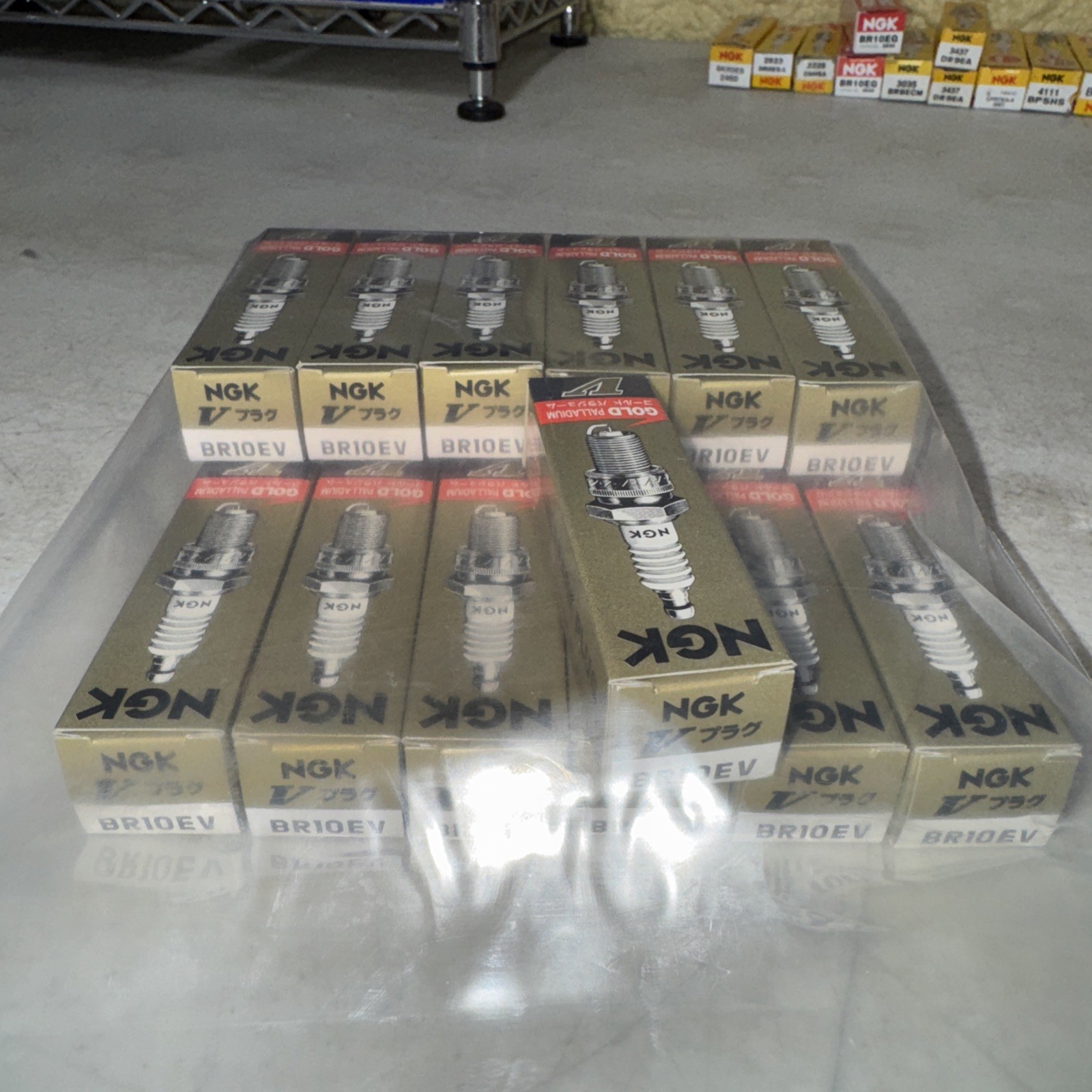 NGK 5127 Gold Palladium V Spark Plug Sparkplug BR10EV Pack of 19