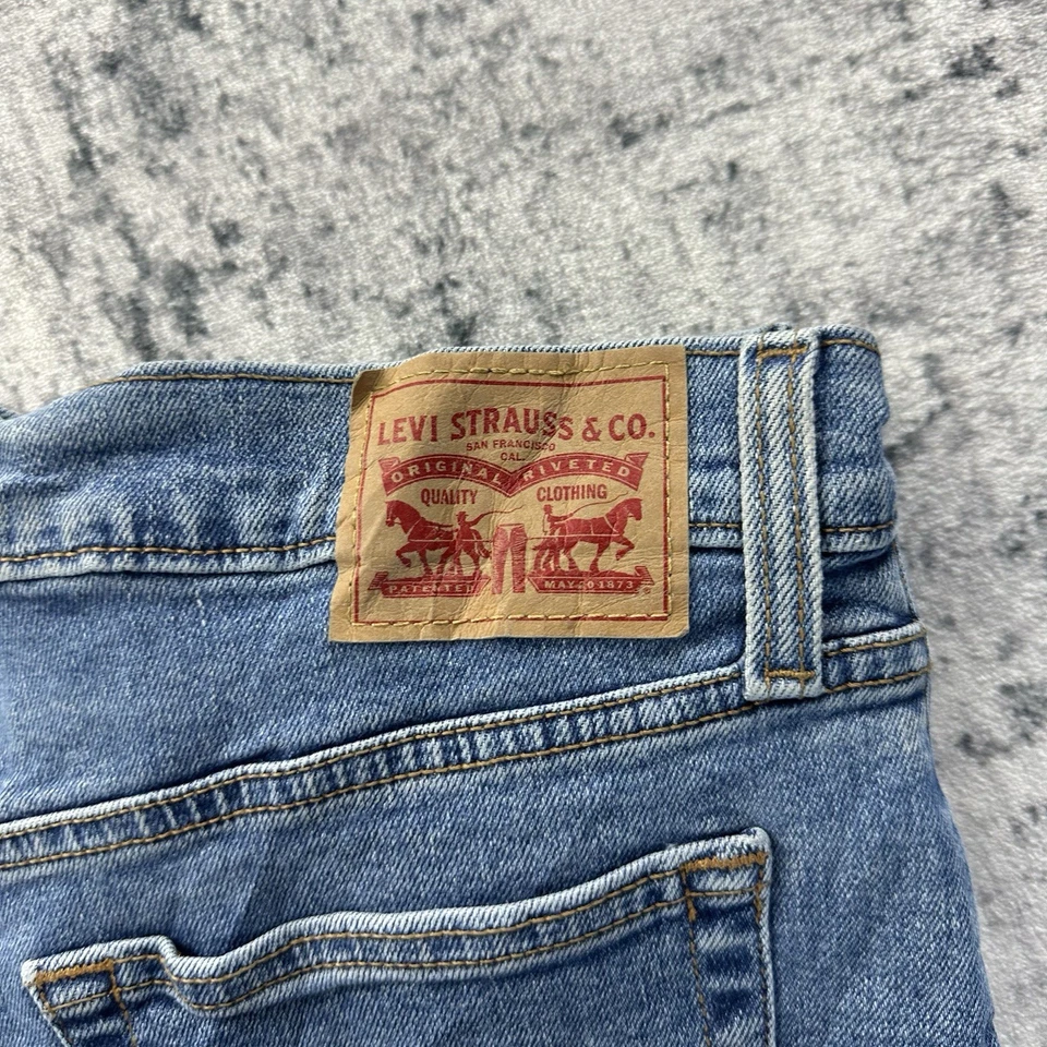 Levi's 501 Men's Blue Denim Straight Leg Jeans Button Fly W38 L32, photo 3 of 5