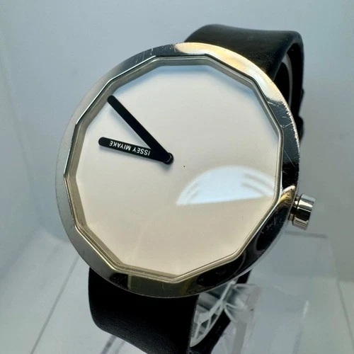 ISSEY MIYAKE TWELVE White Dial Watch Original Band Rare