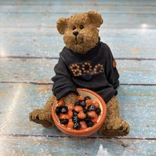 Boyds Bear Lil Boo Figurine Trick Treat M Ms Bearstone Collection 2006 Halloween