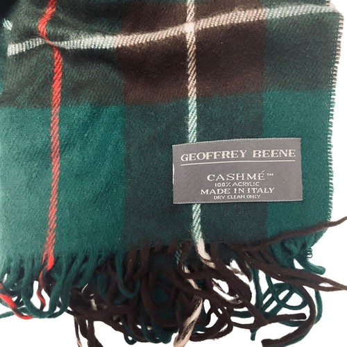 Geoffrey Beene Cashme Winter Scarf 52” x 11.5” Green & Brown Tartan Plaid Italy - Picture 5 of 6
