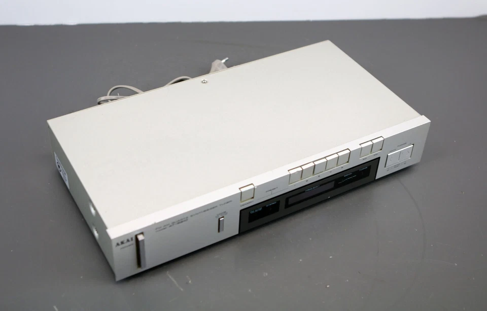 Akai AT-S210 - Vintage FM AM Quartz Synthesizer Tuner Silber '80er Jahre - Bild 4 von 4