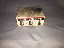 Gorilla Automotive Wheel Acorn Lug Nut Set 12x1.5 Security Wheel Locks w/Valves