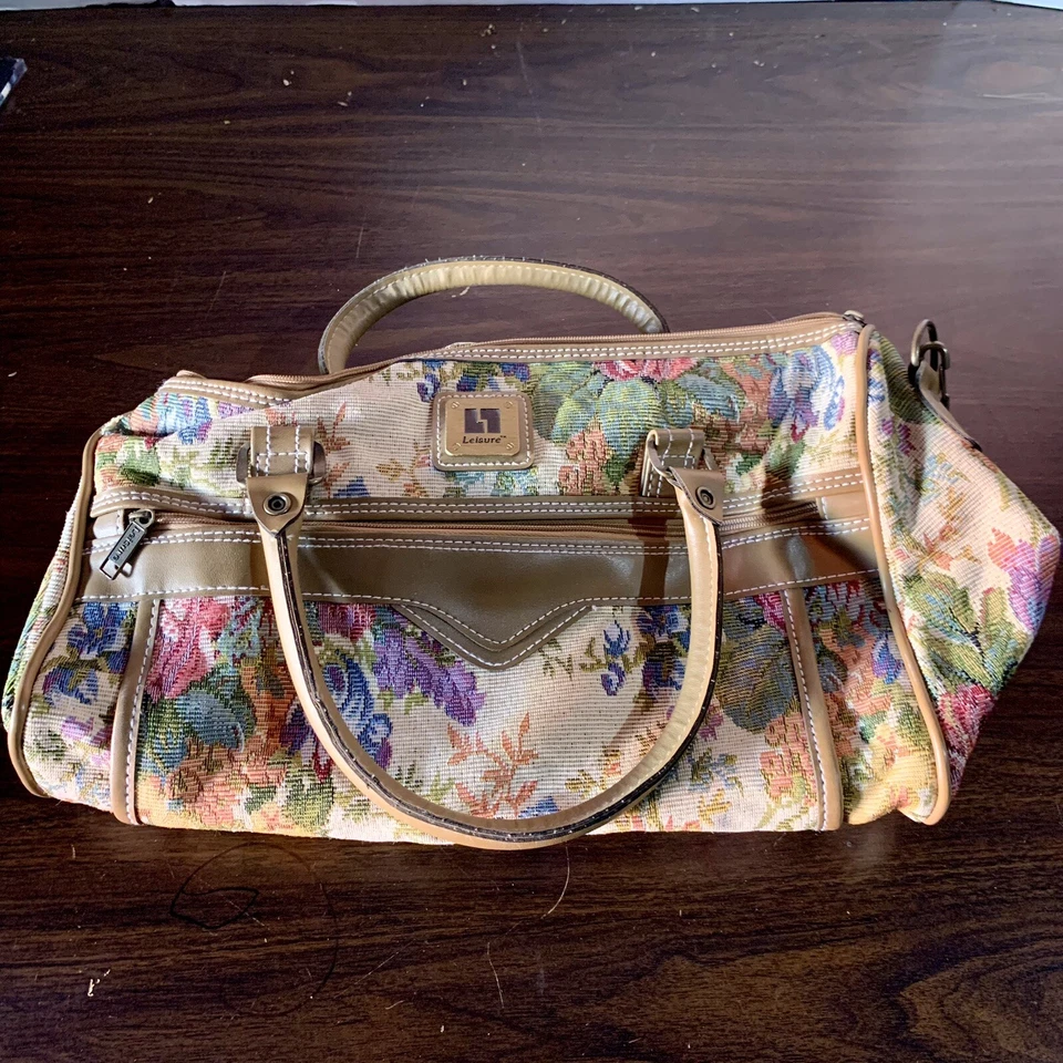 Bagagem de Lazer Vintage Anos 80 Tapeçaria Bege Floral Bolsa de Transporte Acabamento Bronzeado - Imagem 3 de 4