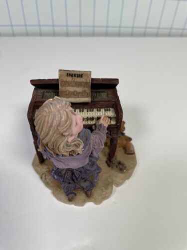 Yesterday's Child The Dollstone Collection #3574 "Musical Memories" (2001). - Picture 6 of 14