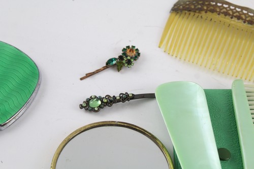 Womens Vanity Collectables Greens Inc Hat Pins Mirror Scent Bottle Lipstick Case - Picture 10 of 10