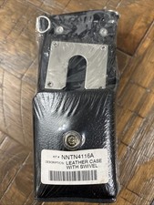 New Motorola Leather Carry Case with Swivel NNTN4116A Radio Holder Sealed