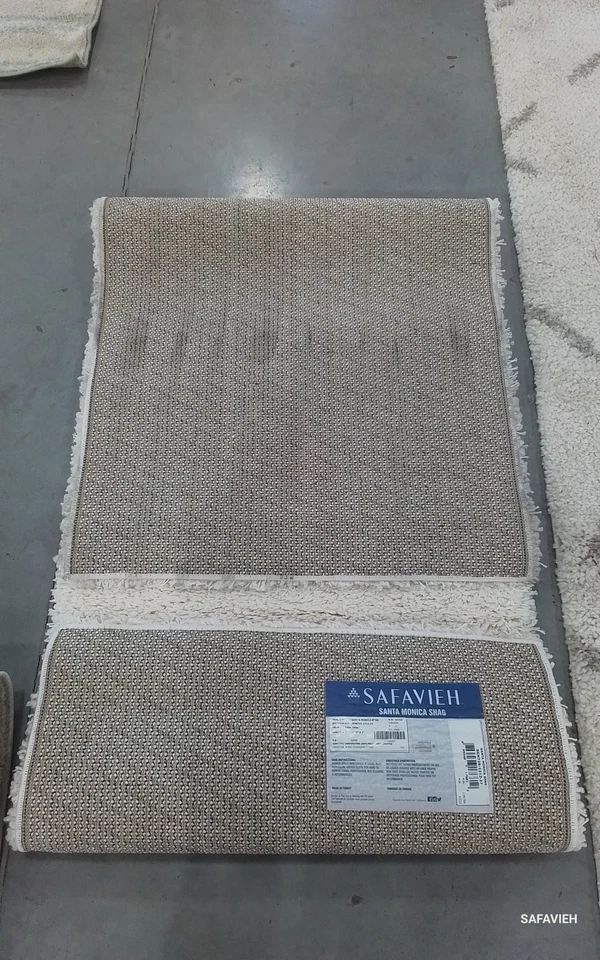 IVORY 2'-3" x 7'-0" Back Stain Rug, Reduced Price 1172789654 SGN725-1212-27 - Image 2 of 4