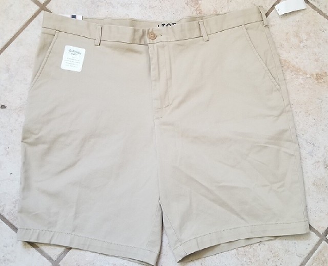 izod flat front shorts
