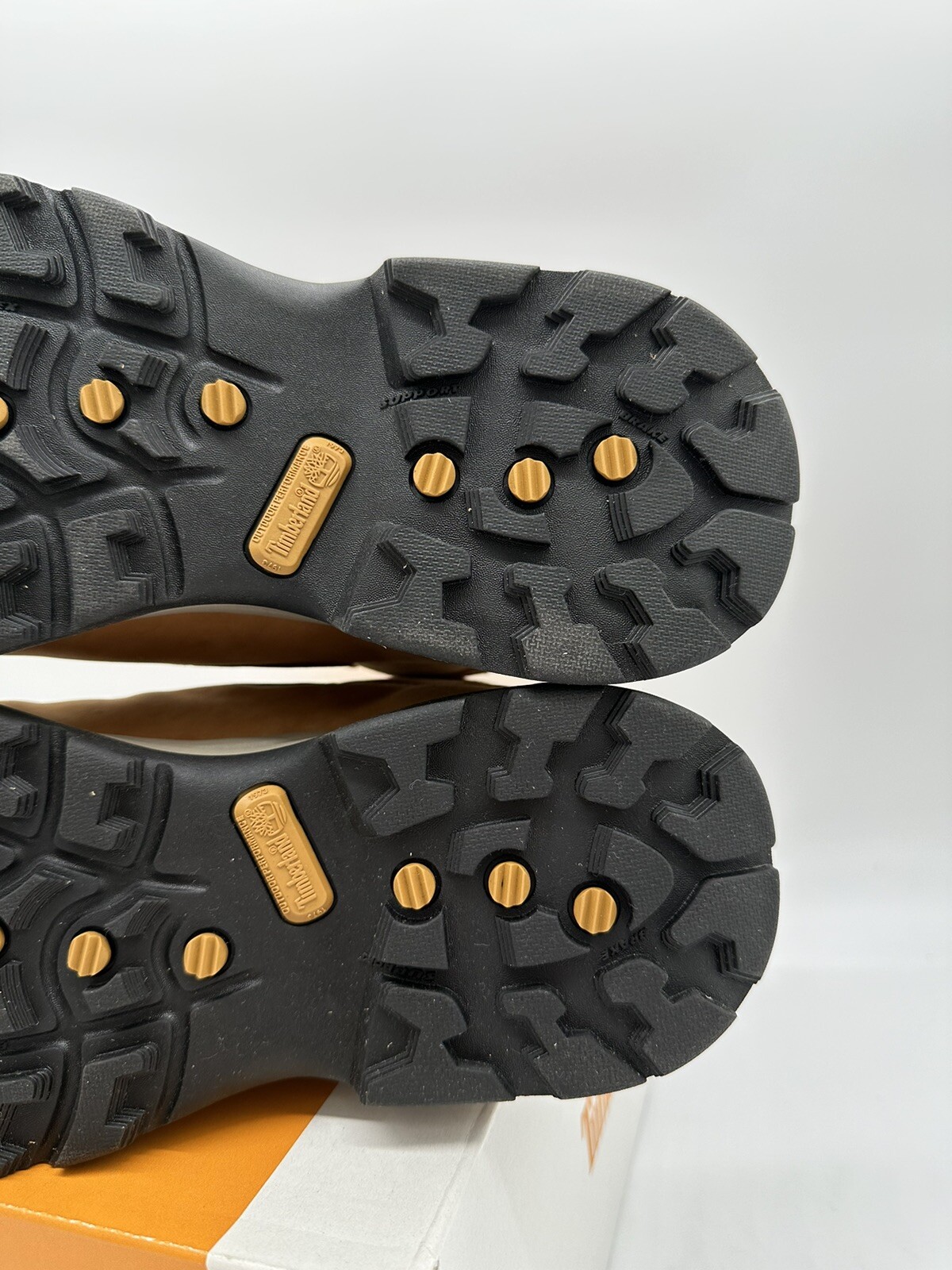 Tried On Timberland White Ledge Waterproof Mid Hiker Men Sz 12 M Wheat Nubuck image 2
