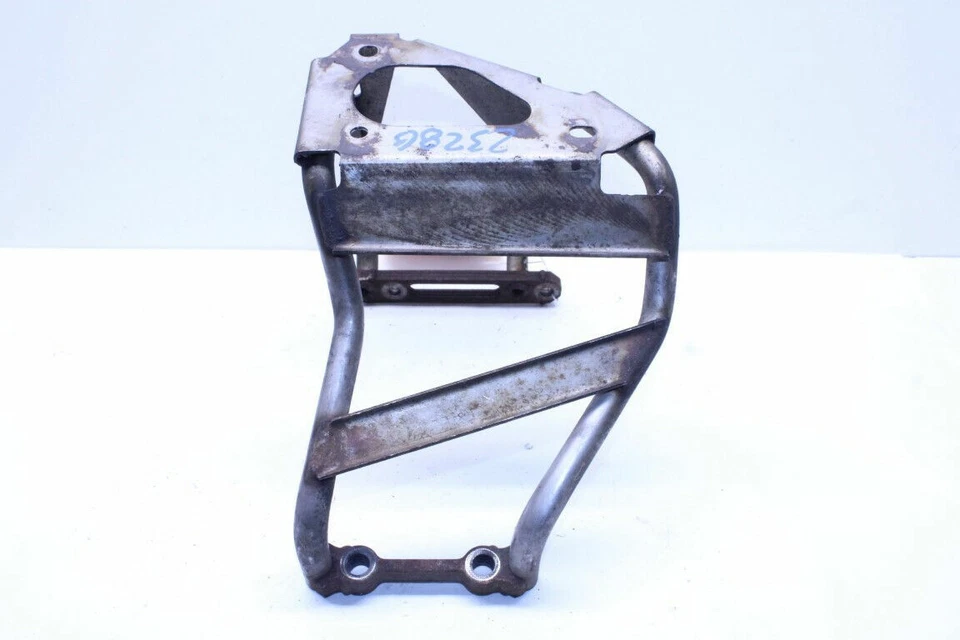 2002-2004 Porsche 911 996 suporte silenciador direito 99611112856 fabricante de equipamento original usado - Imagem 2 de 4