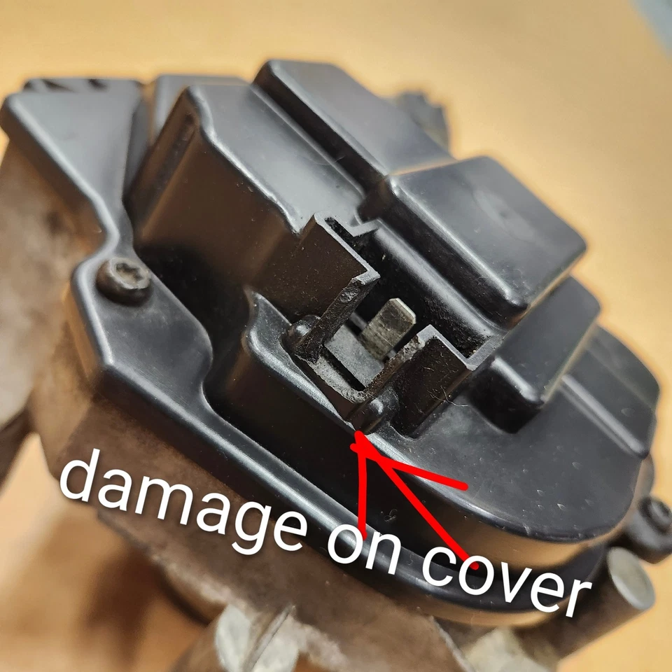 Conjunto y cubierta del motor limpiaparabrisas BUEN FABRICANTE DE EQUIPOS ORIGINALES 84-87 C4 Corvette 85' BONITO Foto 2 de 4