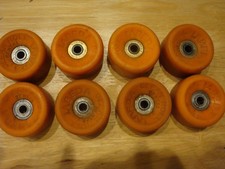 Lot of 8 Vintage Labeda Clean Roll Rental Roller Skate Skating Wheels  Bearings