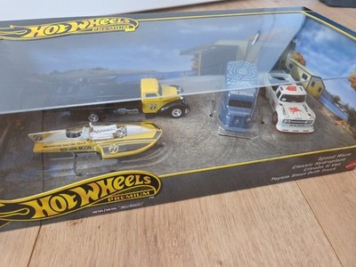 Hot Wheels -Display Set Premium - Speed Waze,Hydroplane,Citroen,Toyota - Neu&Ovp