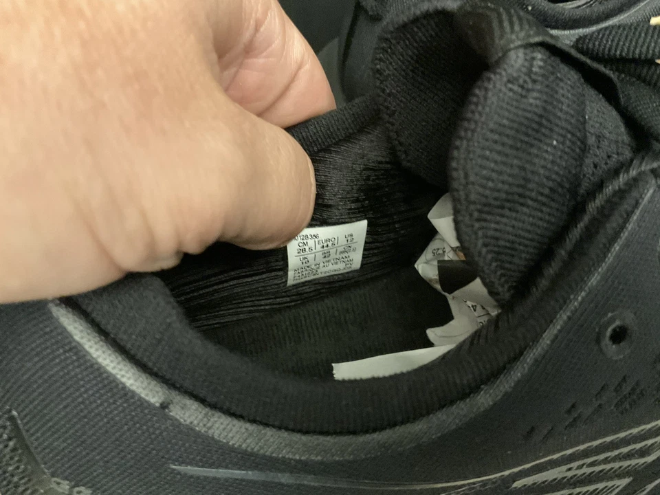 ¡Nuevo! Zapatos para correr Asics Gel-Nimbus 25 para mujer negros/gris grafito. Talla 12. Bonito Foto 4 de 4