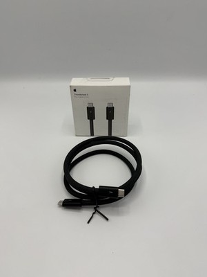 GENUINE Apple Thunderbolt 5 Pro Cable (USB-C) (1m) MC9C4AM/A - Black