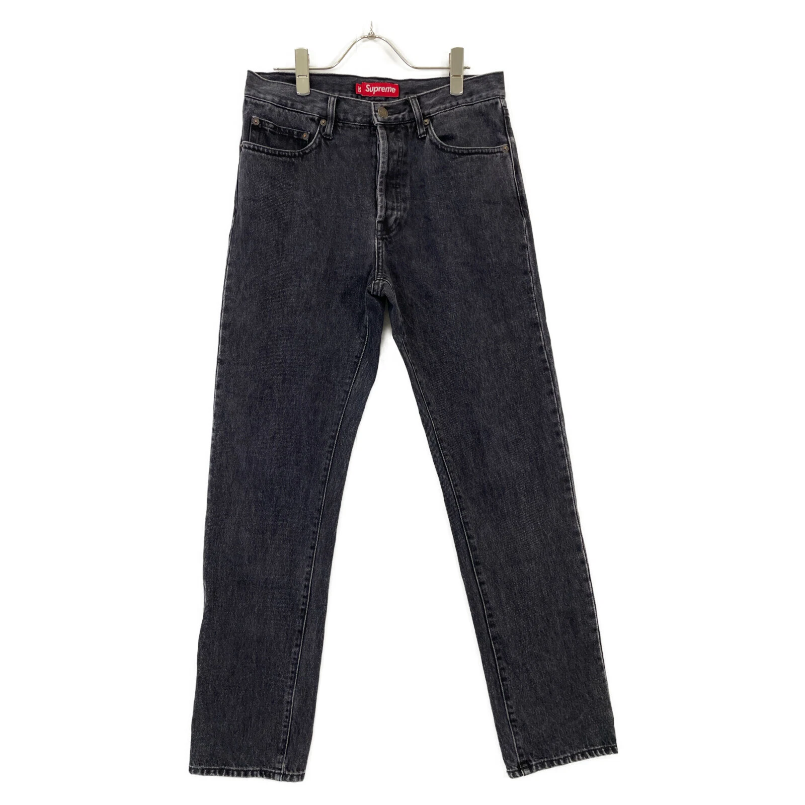 Bas de jean fin noir délavé pierre Supreme 23FW 30 noir