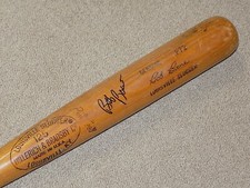 Bob Boone H&B Game Used Signed Bat Philadelphia Phillies