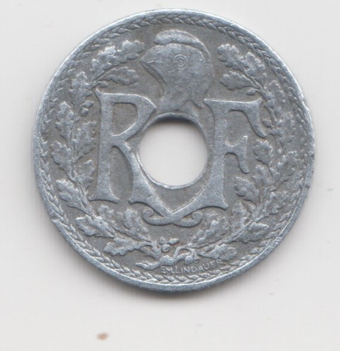 FRANKREICH 1941. 10 CENTIMES. Monogramm im Kranz, Freiheitskappe. KM# 896