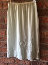 Vintage Vanity Fair Size Small Ladies Half Slip With Lace Appliqu  Blue/green