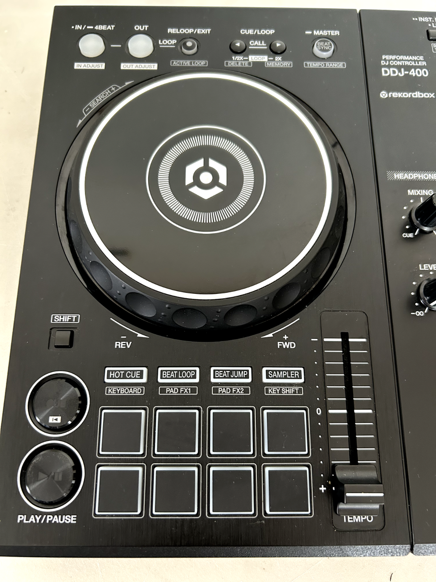 Pioneer DJ DDJ-400 with Original Box 2ch DJ Controller Pioneer DJ DDJ-400 with Original Box 2ch DJ Controller