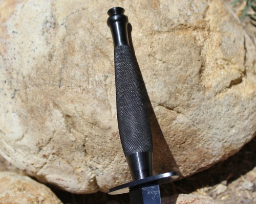 British Army Fairbairn Sykes Commando knife 2nd pat steel handle Made in England - Picture 8 of 9