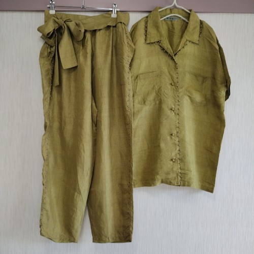 Asha by Mds Issey Miyake 100% silk set up Short Sleeve Blouse/Pants One size